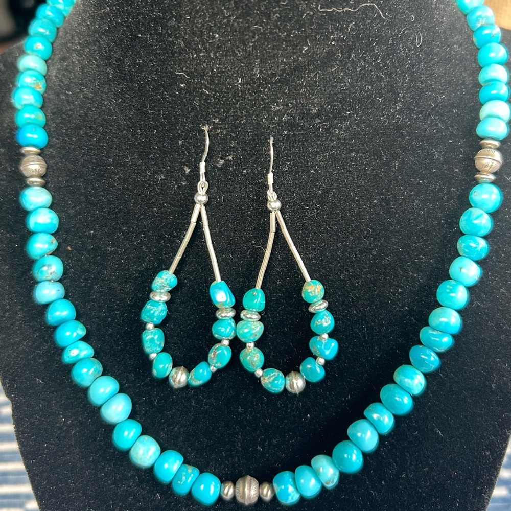 18-21” Blue Turquoise and Sterling Silver Necklace w/ Earrings